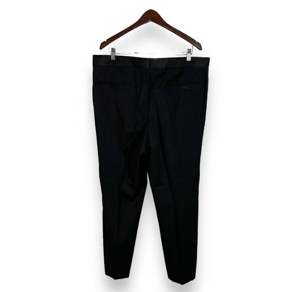 Hugo Boss Made in USA 2 Piece Tuxedo Suit Size 46R - Picture 13 of 13